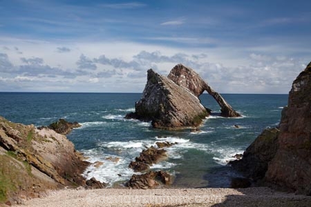 Banffshire;Bow-Fiddle-Rock;Britain;British-Isles;coast;coastal;coastline;coastlines;coasts;foreshore;G.B.;GB;geological;geology;Great-Britain;island;islands;large-sea-arch;Moray;Moray-Firth;natural-arch;natural-arches;natural-bridge;natural-bridges;natural-geological-formation;natural-geological-formations;North-Sea;northeast-Scotland;ocean;Portknockie;quartzite-rock;rock;rock-arch;rock-arches;rock-formation;rock-formations;rock-outcrop;rock-outcrops;rock-tor;rock-torr;rock-torrs;rock-tors;rocks;rocky;Scotland;sea;sea-arch;sea-arches;shore;shoreline;shorelines;shores;stone;U.K.;UK;United-Kingdom;unusual-natural-feature;unusual-natural-features;unusual-natural-formation;unusual-natural-formations;water