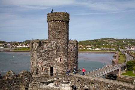 abandon;abandoned;Afon-Conwy;battlement;battlements;Britain;British-Isles;building;buildings;Castell-Conwy;castellated;castellations;castle;castle-ruins;castles;circa-1287;Conway-Castle;Conwy;Conwy-Castle;crenellation;crenellations;Cymru;derelict;dereliction;deserted;desolate;desolation;fort;fortification;fortress;fortresses;G.B.;GB;Great-Britain;heritage;historic;historic-building;historic-buildings;historical;historical-building;historical-buildings;history;medieval-castle;medieval-castles;old;people;person;River-Conway;River-Conwy;ruin;ruined-castle;ruins;run-down;stone-buidling;stone-buildings;tourism;tourist;tourists;tower;towers;tradition;traditional;turret;turrets;U.K.;UK;UN-world-heritage-site;UNESCO-World-Heritage-Site;United-Kingdom;united-nations-world-heritage-site;Wales;Welsh-Castle;Welsh-Castles;world-heritage;World-Heritage-Park;World-Heritage-site;World-Heritage-Sites