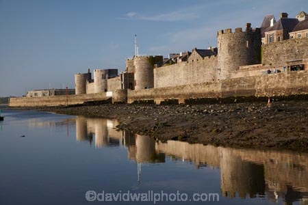 Afon-Seiont;battlement;battlements;Britain;British-Isles;building;buildings;Caernarfon;Caernarfon-Castle;Caernarfon-town-walls;calm;Carnarvon;Carnarvon-Castle;castellated;castellations;castle;castles;crenellation;crenellations;Cymru;fort;fortification;fortress;fortresses;G.B.;GB;Great-Britain;Gwynedd;heritage;historic;historic-building;historic-buildings;historical;historical-building;historical-buildings;history;medieval-castle;medieval-castles;old;placid;quiet;reflection;reflections;River-Seiont;serene;smooth;still;stone-buidling;stone-building;stone-buildings;tradition;traditional;tranquil;U.K.;UK;UN-world-heritage-site;UNESCO-World-Heritage-Site;United-Kingdom;united-nations-world-heritage-site;Wales;water;Welsh-Castle;Welsh-Castles;Welsh-Flag;Welsh-flags;world-heritage;World-Heritage-Park;World-Heritage-site;World-Heritage-Sites