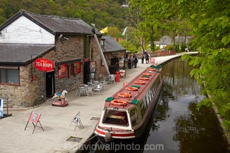 barge;barges;Britain;British-Isles;canal;canal-barge;canal-barges;canal-boat;canal-boats;canal_boat;canal_boats;canalboat;canalboats;canals;Cymru;Dee-Valley;Denbighshire;G.B.;GB;Great-Britain;Llangollen;Llangollen-Canal;Llangollen-Canal-Wharf;Llangollen-Wharf;long-boat;long-boats;longboat;longboats;narrow-boat;narrow-boats;narrow_boat;narrow_boats;narrowboat;narrowboats;north_east-Wales;U.K.;UK;United-Kingdom;Wales