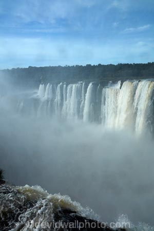Argentina;Argentine-Republic;border;borders;Brasil;Brazil;cascade;cascades;Cataratas-del-IguazÃº;Devils-Throat;Devils-Throat;fall;falls;Garganta-del-Diablo;Garganta-do-Diabo;Iguacu-Falls;Iguacu-National-Park;Iguacu-River;Iguassu-Falls;Iguassu-National-Park;Iguazu-Falls;Iguazu-N.P.;Iguazu-National-Park;Iguazu-NP;Iguazu-River;IguazÃº-Falls;IguazÃº-N.P.;IguazÃº-National-Park;IguazÃº-NP;IguaÃ§u-Falls;IguaÃ§u-National-Park;Latin-America;Misiones;Misiones-Province;mist;mists;misty;national-park;national-parks;natural;nature;Parana;Parana-State;ParanÃ¡;ParanÃ¡-State;scene;scenic;South-America;spray;Sth-America;The-Iguazu-Falls;tourism;travel;UN-world-heritage-area;UN-world-heritage-site;UNESCO-World-Heritage-area;UNESCO-World-Heritage-Site;united-nations-world-heritage-area;united-nations-world-heritage-site;water;water-fall;water-falls;waterfall;waterfalls;wet;world-heritage;world-heritage-area;world-heritage-areas;World-Heritage-Park;World-Heritage-site;World-Heritage-Sites