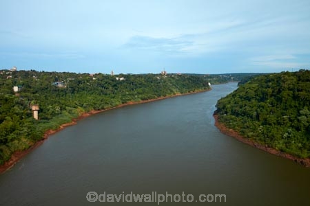 Argentina;Argentine-Republic;border;borders;Brasil;Brazil;Iguacu-River;Iguazu-River;Latin-America;river;rivers;South-America;Sth-America;travel