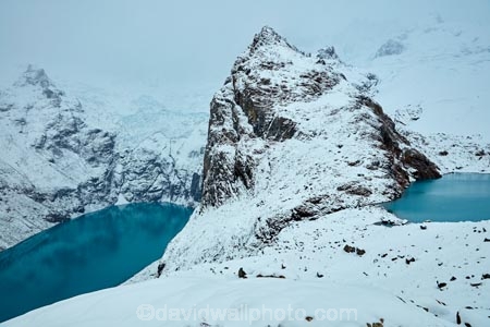 Argentina;Argentine-Patagonia;Argentine-Republic;cold;El-Chalten;freezing;Glacier-National-Park;hiking-path;hiking-paths;hiking-trail;hiking-trails;Laguna-de-los-Tres;Laguna-Sucia;lake;Lake-Sucia;lakes;Latin-America;Los-Glaciares;Los-Glaciares-N.P.;Los-Glaciares-National-Park;Los-Glaciares-NP;mountain;mountain-lake;mountain-lakes;mountains;national-park;national-parks;NP;park;parks;Parque-Nacional-Los-Glaciares;Patagonia;Patagonian;path;paths;pathway;pathways;route;routes;Santa-Cruz-Province;snow;snowy;South-America;South-Argentina;Southern-Argentina;Sth-America;tarn;tarns;track;tracks;trail;trails;tramping-trail;tramping-trails;UN-world-heritage-area;UN-world-heritage-site;UNESCO-World-Heritage-area;UNESCO-World-Heritage-Site;united-nations-world-heritage-area;united-nations-world-heritage-site;walking-path;walking-paths;walking-trail;walking-trails;walkway;walkways;white;world-heritage;world-heritage-area;world-heritage-areas;World-Heritage-Park;World-Heritage-site;World-Heritage-Sites