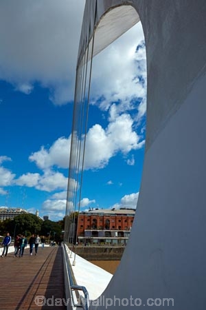 Argentina;Argentine-Republic;B.A.;BA;bridge;bridges;Buenos-Aires;cantilever-spar-cable_stayed-bridge;cantilever-spar-cable_stayed-bridges;foot-bridge;foot-bridges;footbridge;footbridges;Latin-America;pedestrian;pedestrian-bridge;pedestrian-bridges;pedestrians;people;person;Puente-de-la-Mujer;Puente-de_la-Mujer;Puerto-Madero;Puerto-Madero-Waterfront;Rio-Darsena-Sur;rotating-bridge;rotating-bridges;rotating-footbridge;rotating-footbridges;South-America;Sth-America;swing-bridge;swing-bridges;swingbridge;Womas-Bridge;Womans-Bridge