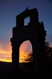 arch;arches;archway;archways;Bolivia;capital;Capital-of-Bolivia;Chuqi-Yapu;dusk;evening;La-Paz;Latin-America;Mirador-Killi-Killi;night;night_time;nightfall;Nuestra-SeÃ±ora-de-La-Paz;silhouette;silhouettes;South-America;Sth-America;sunset;sunsets;The-Americas;twilight