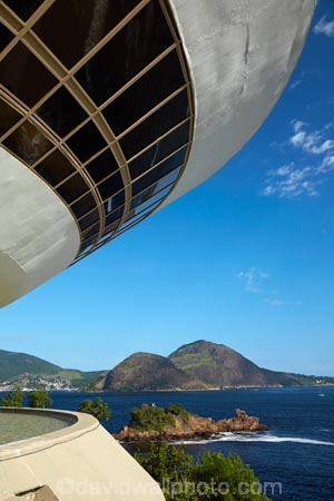architectural;architectural-design;architecture;art-galleries;art-gallery;art-museum;art-museums;BaÃ­a-de-Guanabara;Brasil;Brazil;building;buildings;design;flying-saucer-building;Guanabara-Bay;Latin-America;M.A.C.;MAC;modern-architecture;modern-building;modern-buildings;modern-design;Museu-de-Arte-ContemporÃ¢nea-de-Niteroi;Museu-de-Arte-ContemporÃ¢nea-de-NiterÃ³i;Museum-of-Contemporary-Art-of-Niteroi;Museum-of-Contemporary-Art-of-NiterÃ³i;Niteroi;Niteroi-Art-Museum;Niteroi-Contemporary-Art-Museum;NiterÃ³i;NiterÃ³i-Contemporary-Art-Museum;Oscar-Niemeyer;Oscar-Niemeyer-architect;Rio;Rio-de-Janeiro;South-America;Sth-America;UFO-building;unusual-building;unusual-buildings