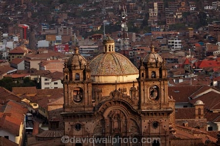 basilica;basilicas;bell-tower;bell-towers;building;buildings;cathedral;cathedrals;christian;christianity;church;Church-of-the-Society-of-Jesus;churches;colonial-baroque-architecture;colonial-baroque-style;Cusco;Cuzco;faith;heritage;historic;historic-building;historic-buildings;historical;historical-building;historical-buildings;history;Iglesia-de-la-Compania;Iglesia-De-La-Compania-De-Jesus;Iglesia-de-la-CompaÃ±Ã­a;Iglesia-de-la-CompaÃ±Ã­a-de-JesÃºs;Jesuit-church;Jesuit-churches;Latin-America;old;Parade-Square;Peru;place-of-worship;places-of-worship;plaza;Plaza-de-Armas;Plaza-Mayor;Plaza-Mayor-del-Cusco;Plaza-Mayor-del-Cuzco;plazas;religion;religions;religious;Republic-of-Peru;South-America;Square-of-the-Warrior;Sth-America;tourism;tradition;traditional;travel;UN-world-heritage-area;UN-world-heritage-site;UNESCO-World-Heritage-area;UNESCO-World-Heritage-Site;united-nations-world-heritage-area;united-nations-world-heritage-site;Weapons-Square;world-heritage;world-heritage-area;world-heritage-areas;World-Heritage-Park;World-Heritage-site;World-Heritage-Sites