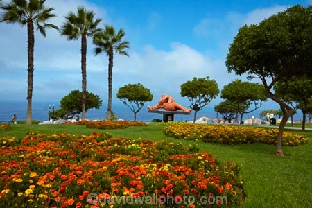 art;art-work;art-works;bloom;blooming;blooms;El-Beso;El-Beso-statue;floral;flower;flower-bed;flower-beds;flower-garden;flower-gardens;flowers;garden;gardens;Latin-America;Lima;Love-Park;Miraflores;Pacific-Ocean;palm;palm-tree;palm-trees;palms;Park-del-Amor;Park-of-Love;Peru;public-art;public-art-work;public-art-works;public-flower-garden;public-garden;public-gardens;public-sculpture;public-sculptures;Republic-of-Peru;sculpture;sculptures;South-America;statue;statues;Sth-America;The-Kiss;The-Kiss-statue;Victor-Delfin