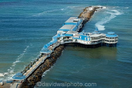 breakwater;breakwaters;cafe;cafes;La-Rosa-Nautica;La-Rosa-Nautica-Restaurant;Latin-America;Lima;Lima-waterfront;Miraflores;Miraflores-District;Miraflores-waterfront;Pacific-Ocean;Peru;pier;piers;Republic-of-Peru;restaurant;restaurants;South-America;Sth-America;waterfront;wharf;wharfs