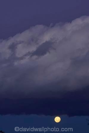 Black-Clouds;Central-Otago;cloud;clouds;dusk;evening;lunar;moon;Moonrise;moons;N.Z.;New-Zealand;night;night-time;night_time;NZ;Otago;S.I.;SI;sky;South-Island;storm-cloud;storm-clouds;twilight