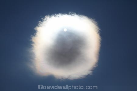 Mackenzie-Country;altocumulus-lenticularis;Canterbury;circle;circles;circular-cloud;circular-clouds;cloud;clouds;lenticular-cloud;Mackenzie-District;N.Z.;New-Zealand;NZ;S.I.;SI;skies;sky;South-Canterbury;South-Is.;South-Island;sun;weather