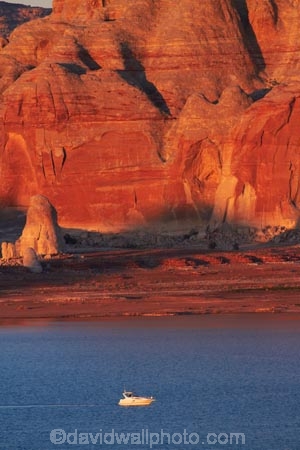 America;American-Southwest;Arizona;AZ;boat;boats;Coconino-County;Colorado-River;cruiser;cruisers;GCNRA;geological;geology;Glen-Canyon-National-Recreation-Area;Glen-Canyon-NRA;lake;Lake-Powell;lakes;launch;launches;Page;rock;rock-formation;rock-formations;rock-outcrop;rock-outcrops;rocks;shoreline;shorelines;South-west-United-States;South-west-US;South-west-USA;South-western-United-States;South-western-US;South-western-USA;Southwest-United-States;Southwest-US;Southwest-USA;Southwestern-United-States;Southwestern-US;Southwestern-USA;States;stone;the-Southwest;U.S.A;United-States;United-States-of-America;unusual-natural-feature;unusual-natural-features;USA;Utah;Wahweap;Wahweap-Bay