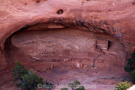 abandon;abandoned;America;American-Southwest;Anasazi-dwelling;Anasazi-ruin;Anasazi-ruins;Anasazi-site;Anasazi-sites;Ancestral-Pueblo-peoples;Ancient-Anasazi-cliff-dwelling;ancient-cliff-dwellers;ancient-Native-American-culture;Ancient-Pueblo-peoples;Ancient-Puebloans;Arizona;AZ;building;buildings;character;cliff;cliff-dwelling;cliff-dwellings;cliffs;Colorado-Plateau;Colorado-Plateau-Province;derelict;derelict-building;dereliction;deserted;desolate;desolation;destruction;heritage;historic;historic-building;historic-buildings;Historic-Ruins;historical;historical-building;historical-buildings;history;Monument-Valley;Monument-Valley-Navajo-Tribal-Park;Mystery-Valley;Navajo-Indian-Reservation;Navajo-Nation;Navajo-Nation-Reservation;Navajo-Reservation;neglect;neglected;old;old-fashioned;old_fashioned;Oljato;Oljato-Monument-Valley;Oljato_Monument-Valley;rock-overhang;rock-overhangs;ruin;ruins;run-down;rustic;South-west-United-States;South-west-US;South-west-USA;South-western-United-States;South-western-US;South-western-USA;Southwest-United-States;Southwest-US;Southwest-USA;Southwestern-United-States;Southwestern-US;Southwestern-USA;States;the-Southwest;tradition;traditional;Tsé-Bii-Ndzisgaii;U.S.A;United-States;United-States-of-America;USA;UT;Utah;valley-of-the-rocks;vintage