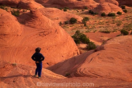 America;American-Southwest;Arizona;AZ;Colorado-Plateau;Colorado-Plateau-Province;geological;geology;Monument-Valley;Monument-Valley-Navajo-Tribal-Park;Mystery-Valley;natural-geological-formation;natural-geological-formations;Navajo-Indian-Reservation;Navajo-Nation;Navajo-Nation-Reservation;Navajo-Reservation;Oljato;Oljato-Monument-Valley;Oljato_Monument-Valley;people;person;rock;rock-formation;rock-formations;rock-outcrop;rock-outcrops;rocks;South-west-United-States;South-west-US;South-west-USA;South-western-United-States;South-western-US;South-western-USA;Southwest-United-States;Southwest-US;Southwest-USA;Southwestern-United-States;Southwestern-US;Southwestern-USA;States;stone;the-Southwest;Toms-Point;tourism;tourist;tourists;Tsé-Bii-Ndzisgaii;U.S.A;United-States;United-States-of-America;unusual-natural-feature;unusual-natural-features;unusual-natural-formation;unusual-natural-formations;USA;UT;Utah;valley-of-the-rocks;visitor;visitors;wilderness;wilderness-area;wilderness-areas