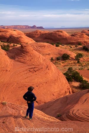 America;American-Southwest;Arizona;AZ;Colorado-Plateau;Colorado-Plateau-Province;geological;geology;Monument-Valley;Monument-Valley-Navajo-Tribal-Park;Mystery-Valley;natural-geological-formation;natural-geological-formations;Navajo-Indian-Reservation;Navajo-Nation;Navajo-Nation-Reservation;Navajo-Reservation;Oljato;Oljato-Monument-Valley;Oljato_Monument-Valley;people;person;rock;rock-formation;rock-formations;rock-outcrop;rock-outcrops;rocks;South-west-United-States;South-west-US;South-west-USA;South-western-United-States;South-western-US;South-western-USA;Southwest-United-States;Southwest-US;Southwest-USA;Southwestern-United-States;Southwestern-US;Southwestern-USA;States;stone;the-Southwest;Toms-Point;tourism;tourist;tourists;Tsé-Bii-Ndzisgaii;U.S.A;United-States;United-States-of-America;unusual-natural-feature;unusual-natural-features;unusual-natural-formation;unusual-natural-formations;USA;UT;Utah;valley-of-the-rocks;visitor;visitors;wilderness;wilderness-area;wilderness-areas