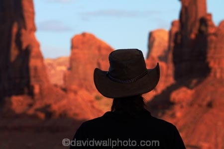 acubra;acubras;akubra;akubras;America;American-Southwest;Arizona;AZ;butte;buttes;Colorado-Plateau;Colorado-Plateau-Province;cowboy-hat;cowboy-hats;geological;geology;hat;hats;Lower-Monument-Valley;Monument-Valley;Monument-Valley-Navajo-Tribal-Park;natural-geological-formation;natural-geological-formations;Navajo-Indian-Reservation;Navajo-Nation;Navajo-Nation-Reservation;Navajo-Reservation;Oljato;Oljato-Monument-Valley;Oljato_Monument-Valley;people;person;rock;rock-formation;rock-formations;rock-outcrop;rock-outcrops;rock-tor;rock-torr;rock-torrs;rock-tors;rocks;South-west-United-States;South-west-US;South-west-USA;South-western-United-States;South-western-US;South-western-USA;Southwest-United-States;Southwest-US;Southwest-USA;Southwestern-United-States;Southwestern-US;Southwestern-USA;States;stone;the-Southwest;tourism;tourist;tourists;Tsé-Bii-Ndzisgaii;U.S.A;United-States;United-States-of-America;unusual-natural-feature;unusual-natural-features;unusual-natural-formation;unusual-natural-formations;USA;UT;Utah;valley-of-the-rocks;visitor;visitors;wilderness;wilderness-area;wilderness-areas