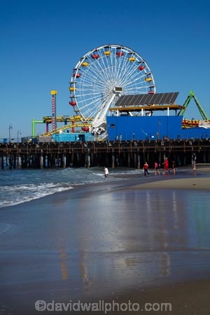 America;Amusement;amusement-park;amusement-parks;Amusements;beach;beaches;big-wheel;big-wheels;CA;California;circle;circles;circular;coast;coastal;coastline;entertainment;Fair;Fairground;Fairs;feris-wheel;feris-wheels;ferris-wheel;ferris-wheels;fun;fun-park;fun-parks;Funfair;Funfairs;holiday;holidays;jetties;jetty;L.A.;LA;Los-Angeles;Los-Angeles-County;ocean;oceans;Pacific;Pacific-Ocean;Pacific-Park;Pacific-Wheel;park;parks;pier;piers;quay;quays;reflected;reflection;reflections;ride;rides;round;sand;sandy;Santa-Monica;Santa-Monica-Bay;Santa-Monica-Pier;sea;seas;shore;shoreline;smooth;solar_powered-Ferris-wheel;States;the-big-wheel;theme-park;theme-parks;tourism;travel;U.S.A;United-States;United-States-of-America;USA;vacation;vacations;water;waterside;West-Coast;West-United-States;West-US;West-USA;Western-United-States;Western-US;Western-USA;wharf;wharfes;wharves